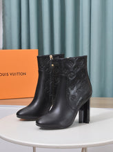 Load image into Gallery viewer, SE1455 LV Silhouette Ankle Boot / Size5-11
