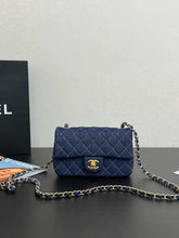 Load image into Gallery viewer, CC1050 Mini Classic Handbag / HIGHEST QUALITY VERSION / 4.7 x 7.9 x 2.4in
