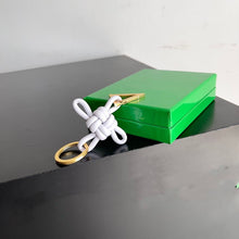 Load image into Gallery viewer, JW771 BV Triangle Key Ring
