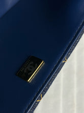 Load image into Gallery viewer, CC1050 Mini Classic Handbag / HIGHEST QUALITY VERSION / 4.7 x 7.9 x 2.4in
