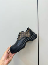 Load image into Gallery viewer, SE1520 LB Ruby Flat / Size5-10
