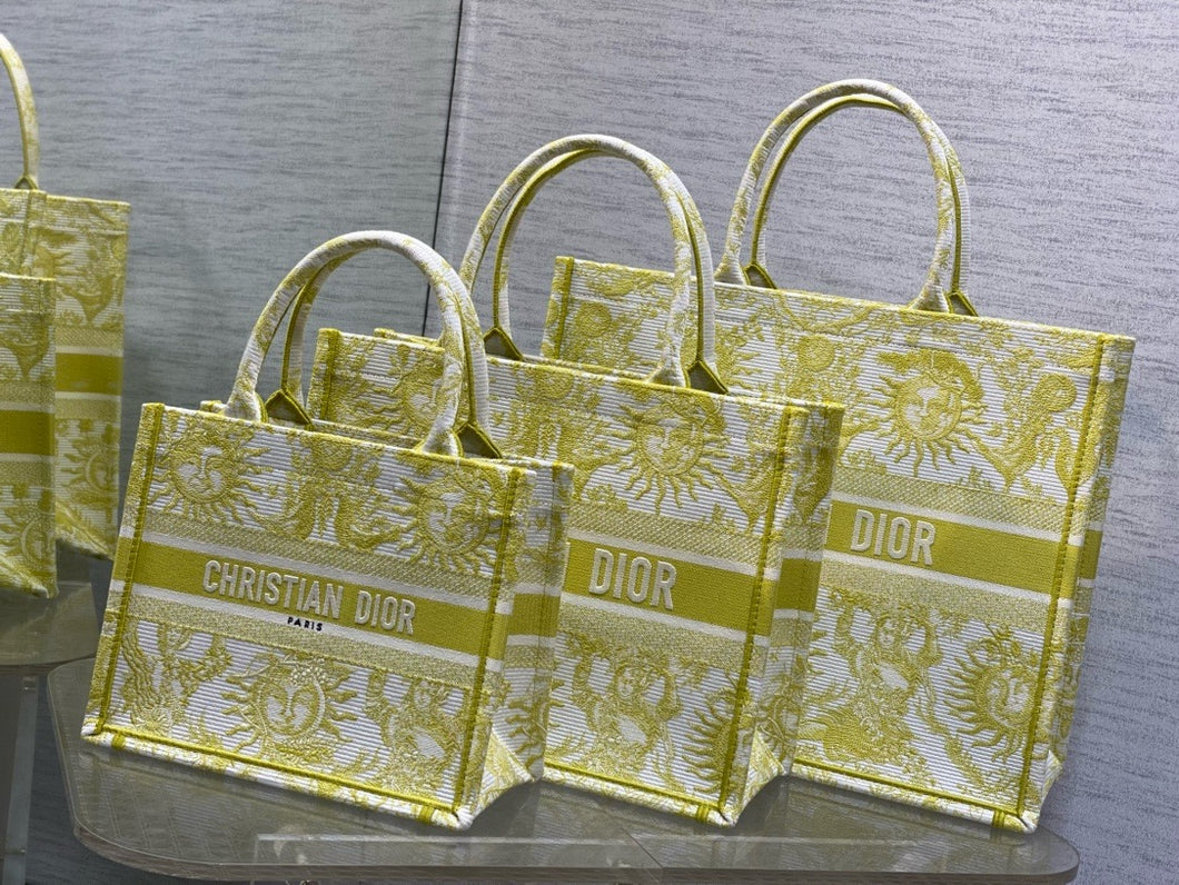 DR402 Small/Medium/Large Dior Book Tote / HIGHEST QUALITY VERSION