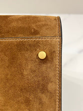 Load image into Gallery viewer, TR008 The Row Margaux EW Shoulder 12 / HIGHEST QUALITY VERSION / 38 × 18 × 23 cm
