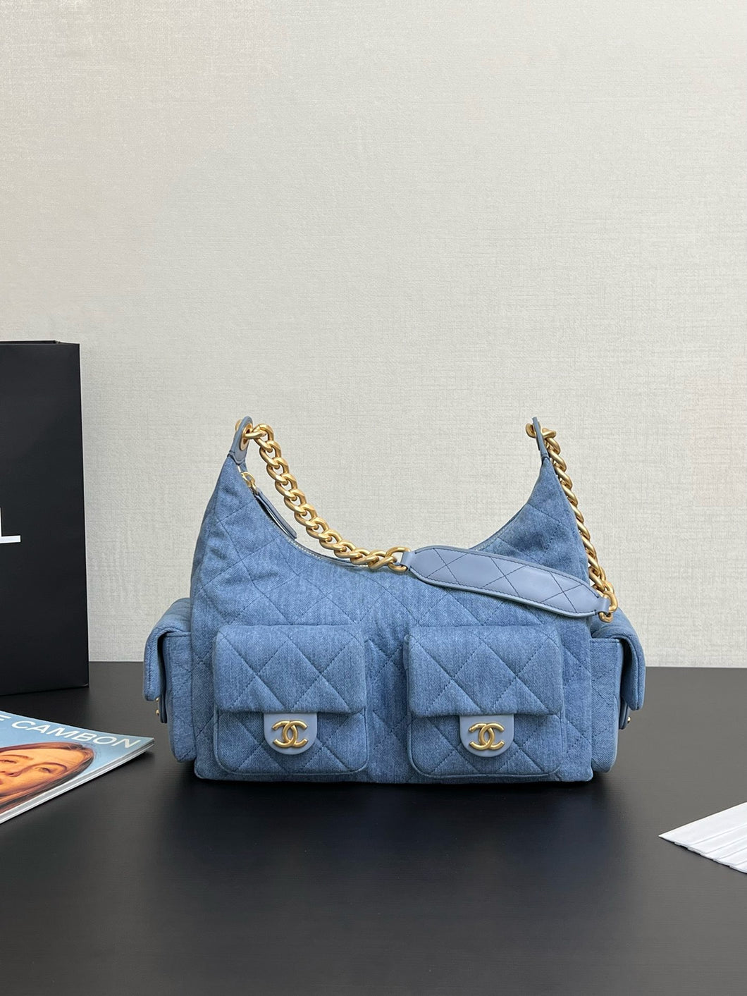 CC1066 Large Hobo Bag / HIGHEST QUALITY VERSION / 8.7 x 12.2 x 5.9in