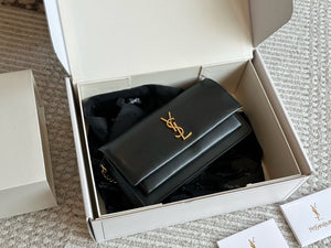 YSK412 Sunset Clutch in Box Saint Laurent / 4.7" x 8.6" x 0.8"