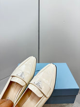 Load image into Gallery viewer, SE1118 PRADA Loafers /  Size5-9
