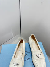 Load image into Gallery viewer, SE1118 PRADA Loafers /  Size5-9
