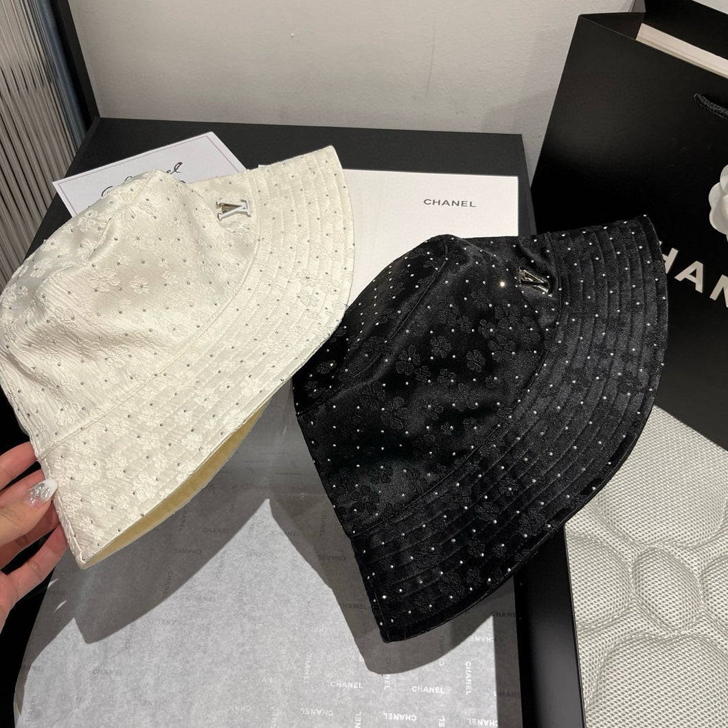 JW956 LV Bucket Hats