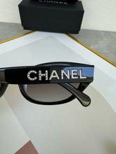 Load image into Gallery viewer, JW891 CC Sunglasses / 54x19x145mm
