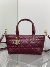Load image into Gallery viewer, DR669 Dior Toujours Small Bag / HIGHEST QUALITY VERSION  / 23 × 15.5 × 12 cm
