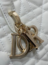 Load image into Gallery viewer, DR671 Dior Toujours Small Bag / HIGHEST QUALITY VERSION  / 23 × 15.5 × 12 cm
