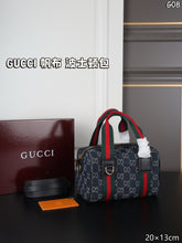 Load image into Gallery viewer, GC782 Gucci Ophidia Mini Boston Bag / 20 x 13 cm
