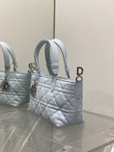 Load image into Gallery viewer, DR672 Dior Toujours Small Bag / HIGHEST QUALITY VERSION  / 23 × 15.5 × 12 cm
