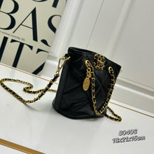 Load image into Gallery viewer, CC1052 Small Shopping Bag / 8.3x5.9x3.5inch
