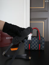 Load image into Gallery viewer, GC782 Gucci Ophidia Mini Boston Bag / 20 x 13 cm
