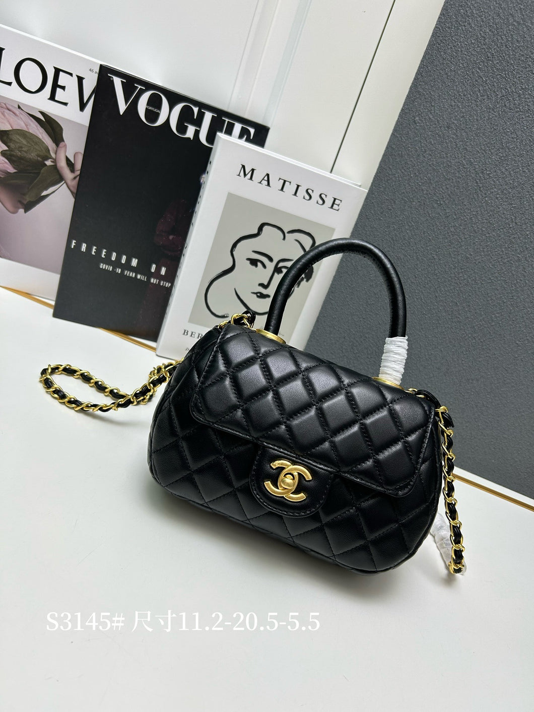 CC1053 Small Flap Bag with Top Handle / 4.3x8x2.1inch