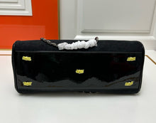 Load image into Gallery viewer, CC1054 Large Shopping Bag / 14.6x11x6.3inch
