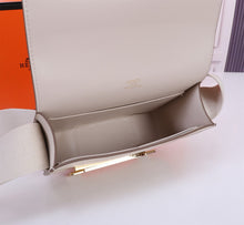 Load image into Gallery viewer, HM132 Geta Bag / 7.8x5.5x2.7inch
