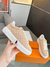 Load image into Gallery viewer, SE1194 LB Time Out Sneaker / Size4-11
