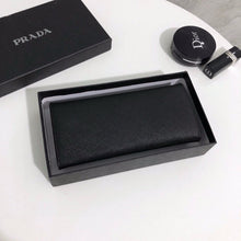 Load image into Gallery viewer, PD306 Large Saffiano and Smooth Leather Wallet / 7.5x3.9inch
