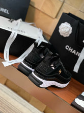 Load image into Gallery viewer, SE1712 Chanel Sneakers / Size5-12
