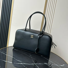 Load image into Gallery viewer, CC1385 Chanel 26S Bowling Bag / HIGHEST QUALITY VERSION / 19 x 35.5 x 12.5 cm
