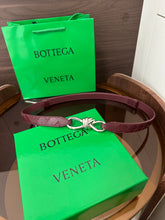 Load image into Gallery viewer, BL280 Bottega Veneta Andiamo Knotted Leather Belt
