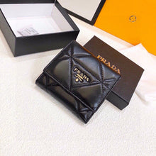 Load image into Gallery viewer, PD309 Small Leather Wallet / 4.7x3.9inch
