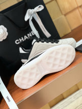 Load image into Gallery viewer, SE1716 Chanel Sneakers / Size5-12

