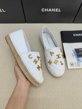 Load image into Gallery viewer, SE1123 CC Espadrilles / Size4-11
