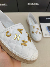Load image into Gallery viewer, SE1123 CC Espadrilles / Size4-11
