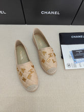 Load image into Gallery viewer, SE1124 CC Espadrilles / Size4-11
