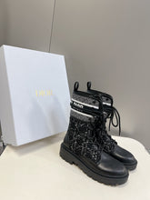 Load image into Gallery viewer, SE1263 D-Major Ankle Boot / Size5-10
