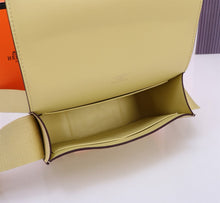 Load image into Gallery viewer, HM141 Geta Bag / 7.8x5.5x2.7inch
