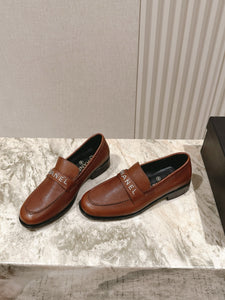 SE1709 Chanel Moccasins / Size5-11