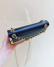 Load image into Gallery viewer, CC1530 Chanel Frame Flap Bag / HIGHEST QUALITY VERSION  / 20 × 12.5 × 6.5 cm
