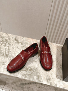 SE1710 Chanel Moccasins / Size5-11