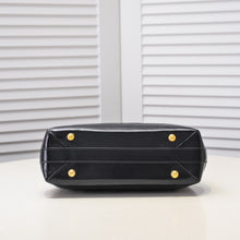 Load image into Gallery viewer, CC1064 Mini/Small Bag with Top Handle（复制）

