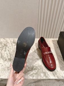 SE1709 Chanel Moccasins / Size5-11