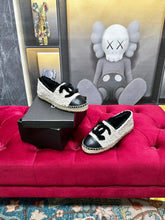 Load image into Gallery viewer, SE1261 CC Espadrilles / Size5-10
