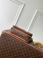 Load image into Gallery viewer, LB1601 LV Pochette Métis East West / HIGHEST QUALITY VERSION  / 21.5 × 13.5 × 6 cm
