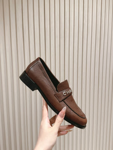 SE1710 Chanel Moccasins / Size5-11