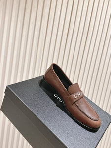 SE1710 Chanel Moccasins / Size5-11