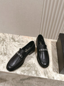 SE1709 Chanel Moccasins / Size5-11