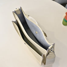 Load image into Gallery viewer, HM147 Hermes Evelyne TPM/PM
