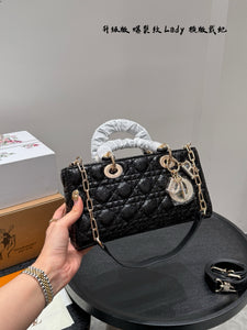 DR563 Medium Lady D-Joy Bag / 10.5x5.5x2inches