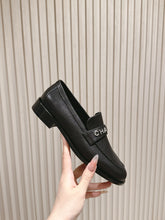 Load image into Gallery viewer, SE1711 Chanel Moccasins / Size5-11
