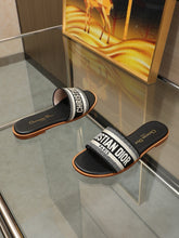 Load image into Gallery viewer, SE1457 Dior Dway Slide / Size5-11
