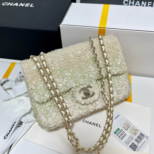 CC912 Small Flap Bag / HIGHEST QUALITY VERSION / 5.5 × 8.2 × 3.1 in