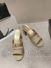 Load image into Gallery viewer, SE1125 CC Mules /  Size4-10
